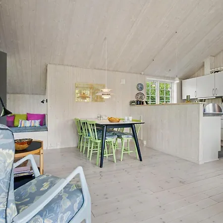 Heidrun - 400m From The Sea By Interhome * Bøtø By