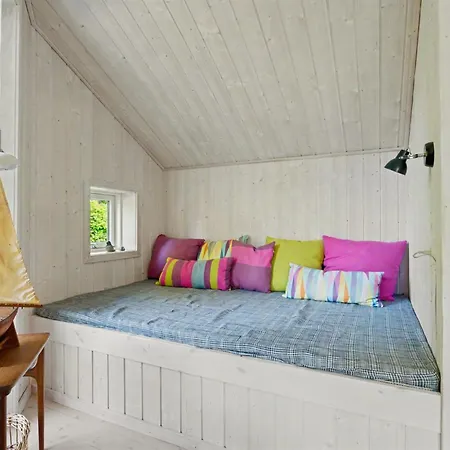Heidrun - 400m From The Sea By Interhome *