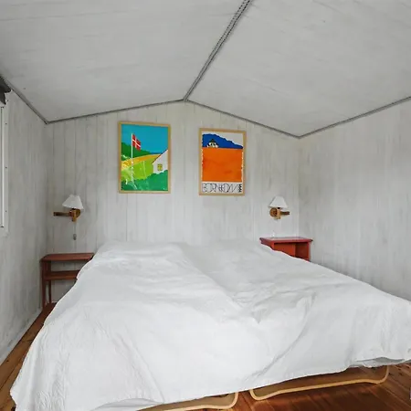 Heidrun - 400m From The Sea By Interhome * Bøtø By